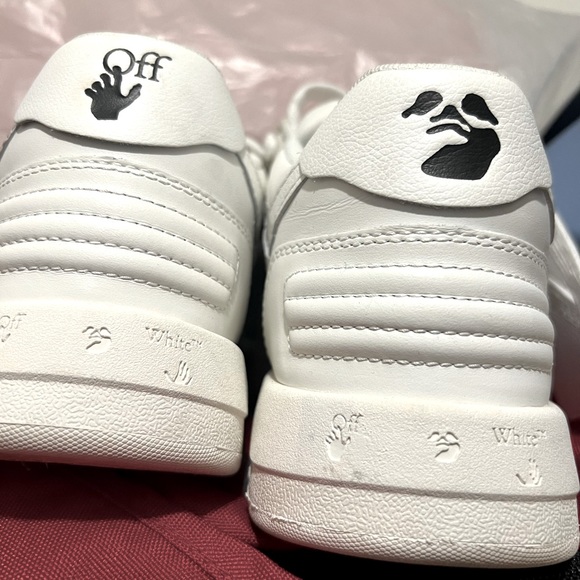 Off-white “Virgil” sneakers. - Picture 7 of 7